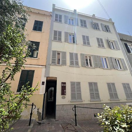 Peaceful 1Br With Shared Terrace At The Nook Apartment Gibraltar Luaran gambar
