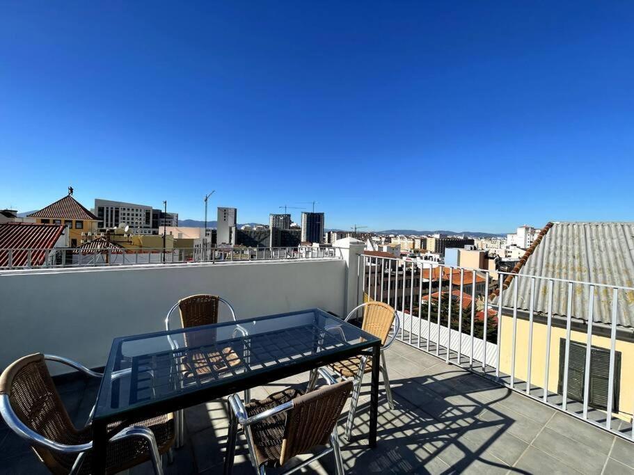 Peaceful 1Br With Shared Terrace At The Nook Apartment Gibraltar Luaran gambar